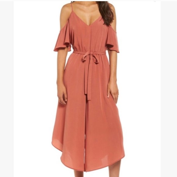 Leith classy flowly off the shoulder jumpsuit/romper - Picture 1 of 8